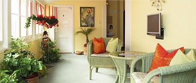 Willkommen in der Leopoldshöhe, Hotel, Restaurant,Weinwirtschaft, Biergarten